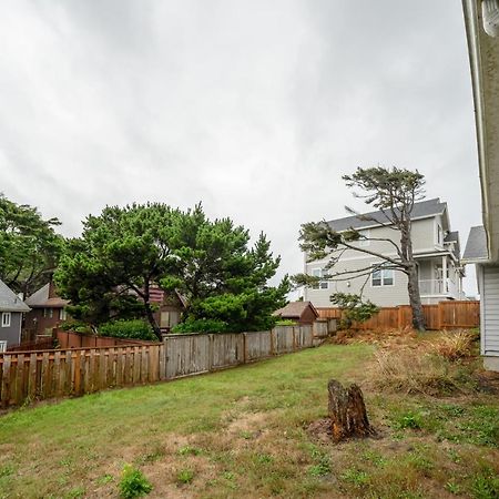 Captain Bill'S Beachhouse Lincoln City Esterno foto