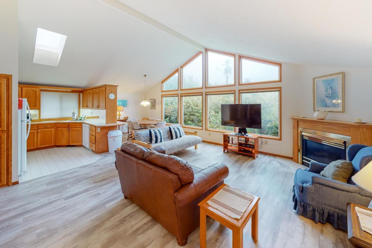 Captain Bill'S Beachhouse Lincoln City Esterno foto