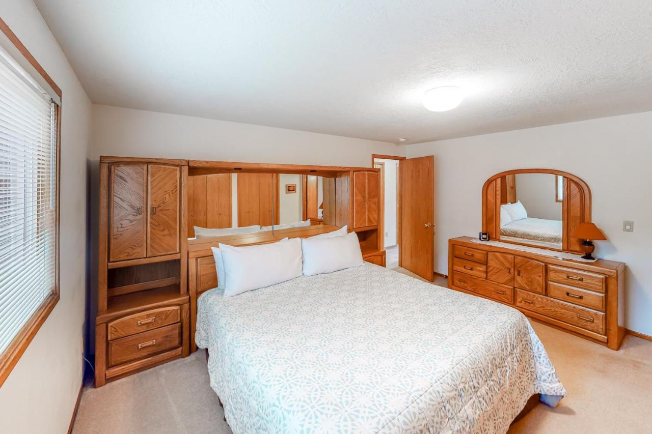 Captain Bill'S Beachhouse Lincoln City Esterno foto