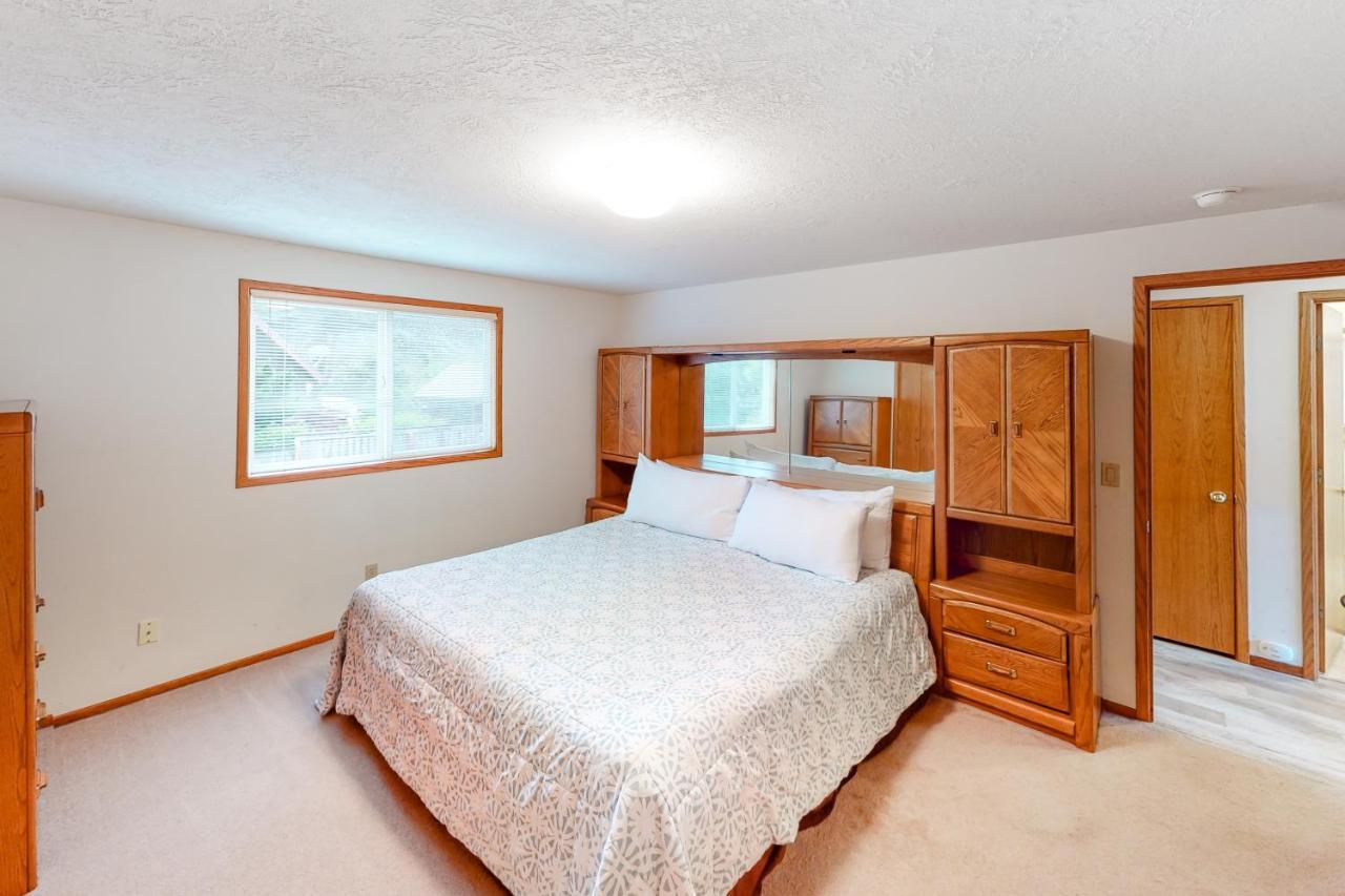 Captain Bill'S Beachhouse Lincoln City Esterno foto