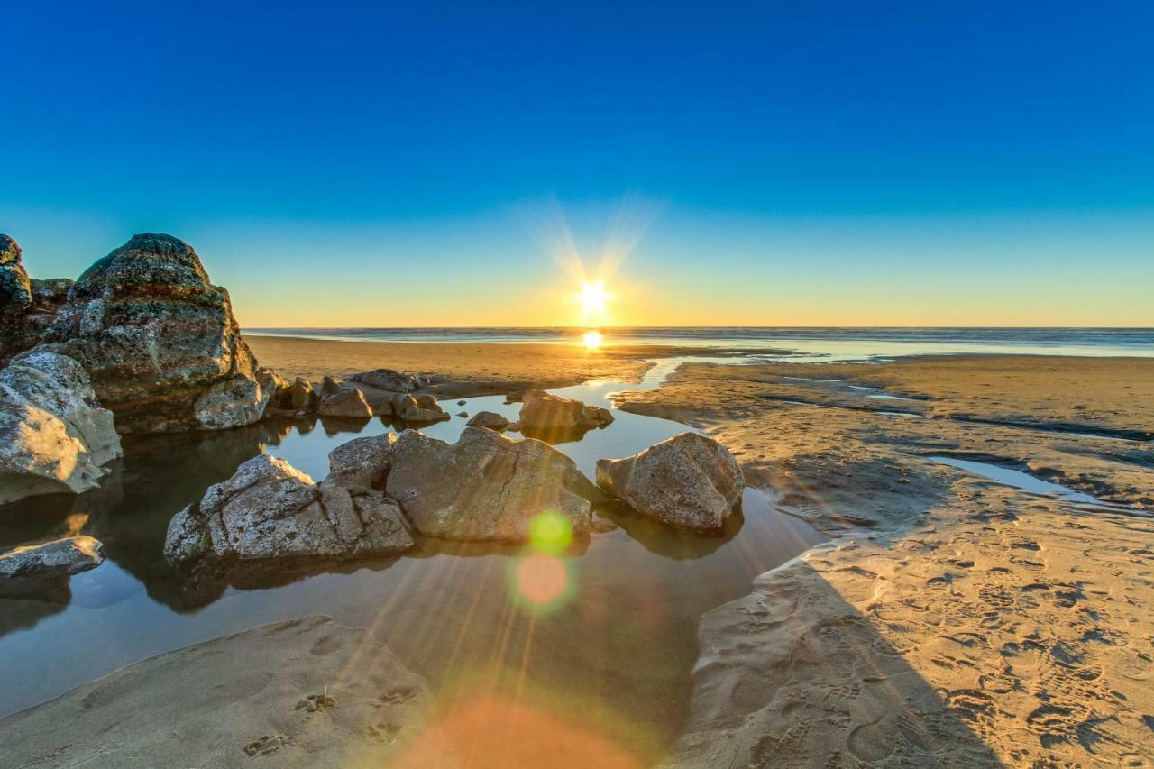 Captain Bill'S Beachhouse Lincoln City Esterno foto