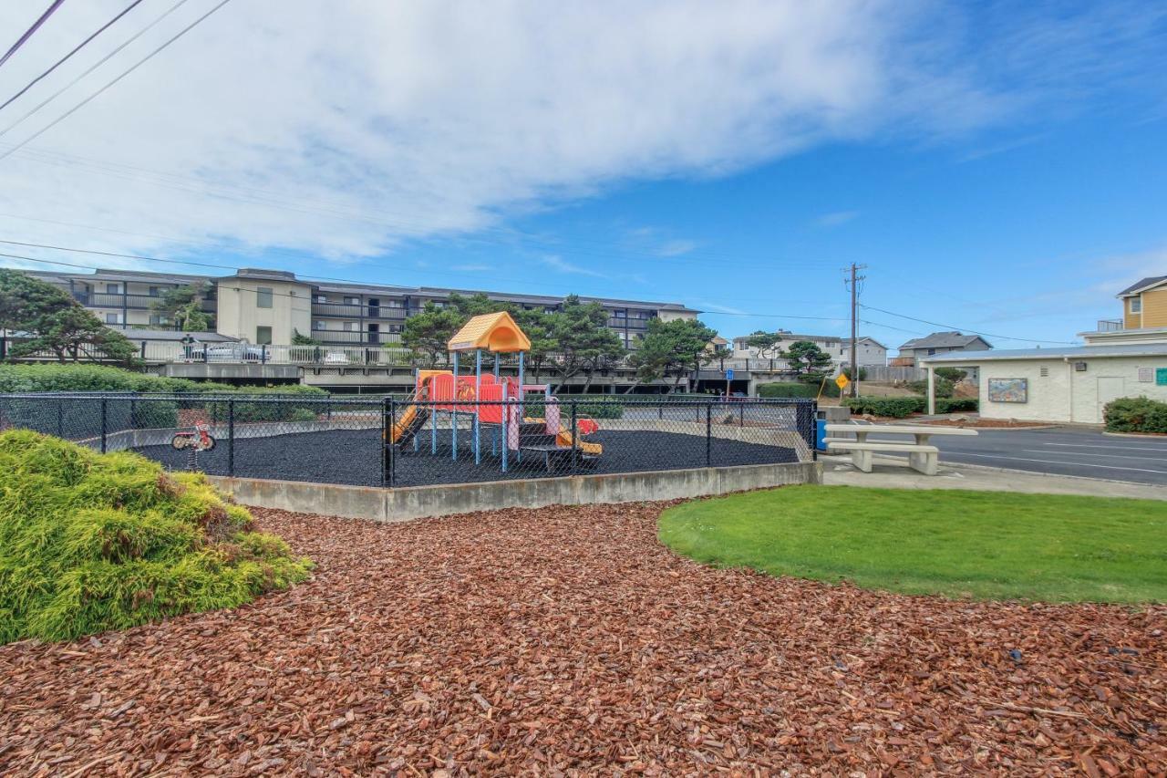 Captain Bill'S Beachhouse Lincoln City Esterno foto